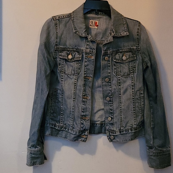 Jean jacket - Picture 1 of 6